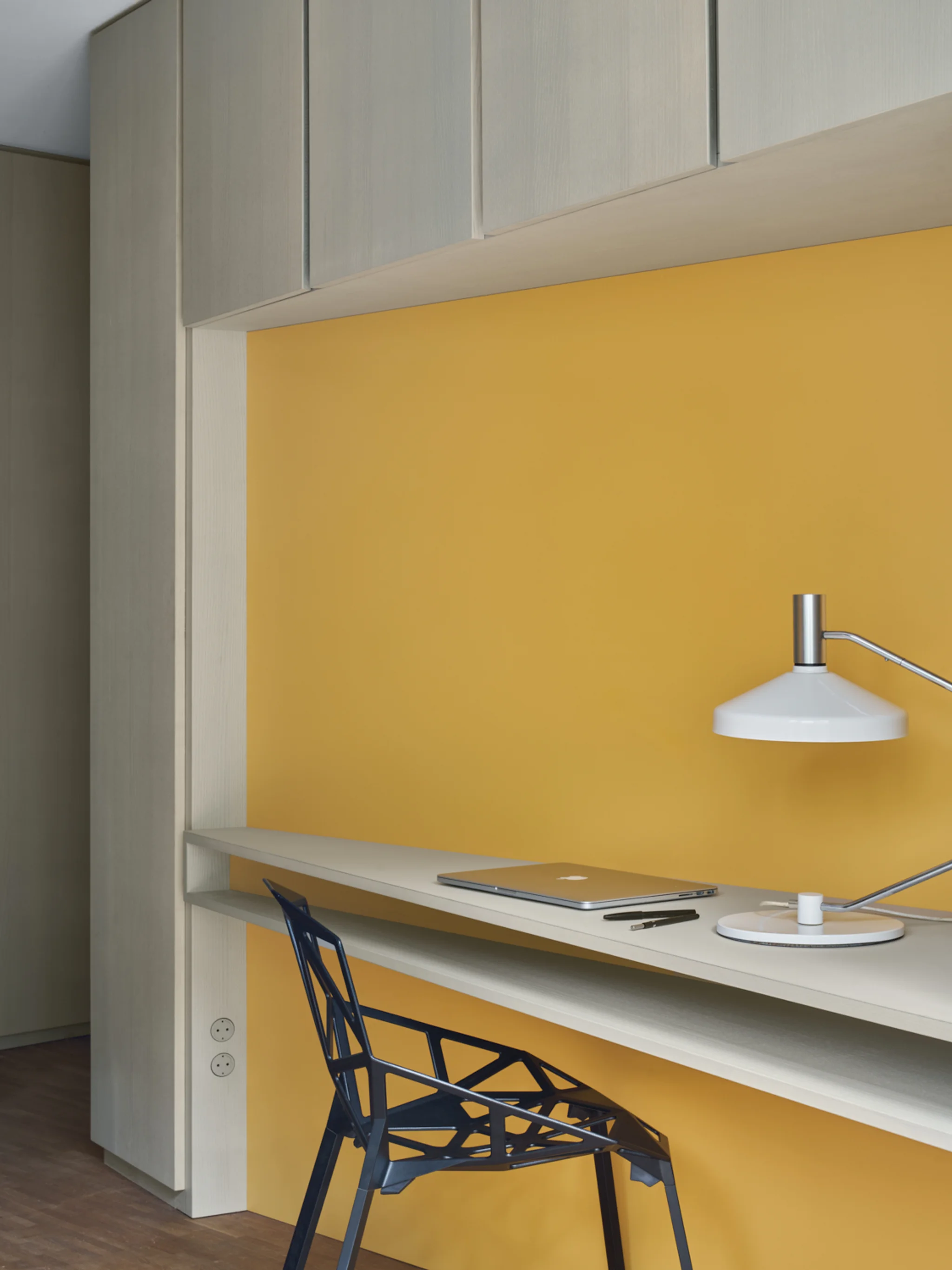 Individuelle Raumgestaltung in Köln – in Mango und Aubergine – Bild 1